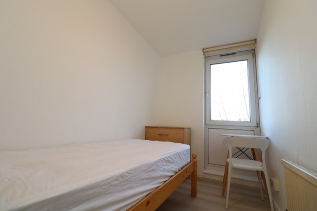 RUSTIC Room in Mile End - Prime East London Area!! Main Photo