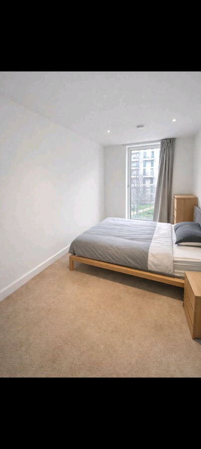 Double room en suite NO DEPOSIT - Stratford  Main Photo