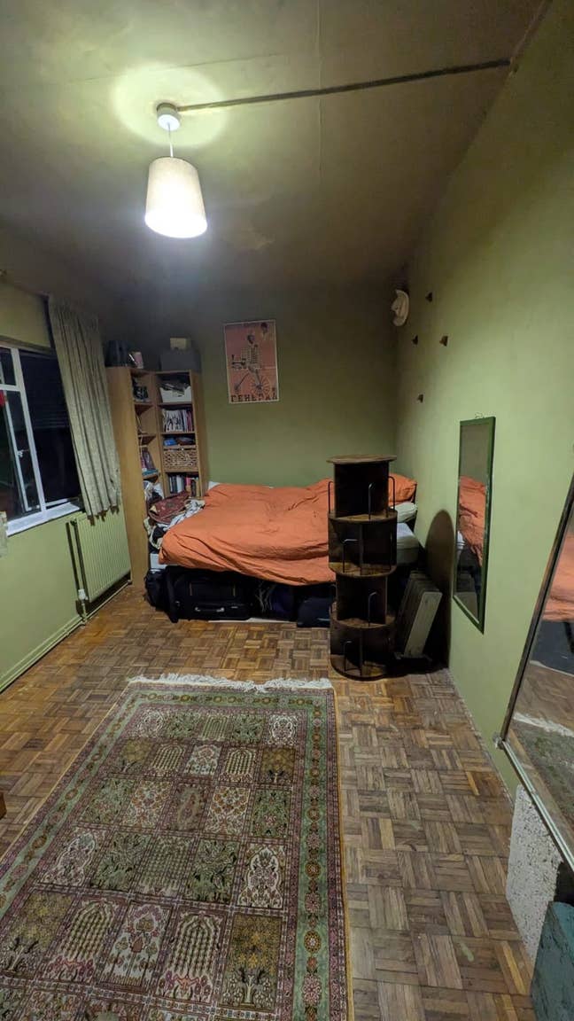 Bright Convenient Warehouse Sublet Main Photo