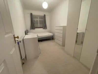 Spacious Cosy Double Room in Bromley Main Photo