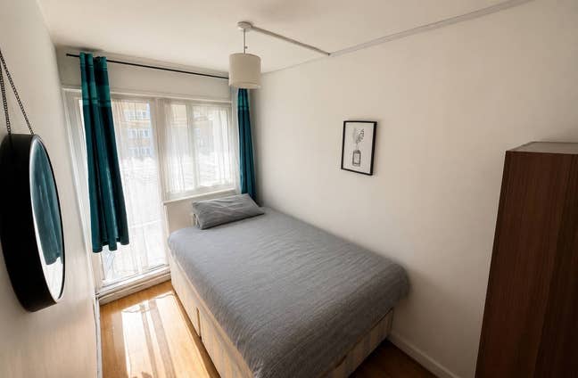 Bright and Spacious Rooms Main Photo