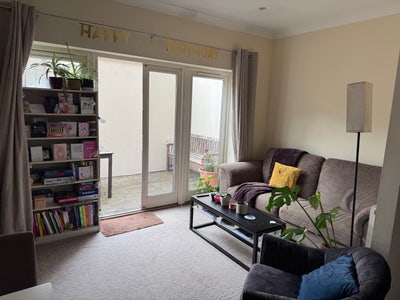 Looking for flatmate for large double and bathroom Main Photo