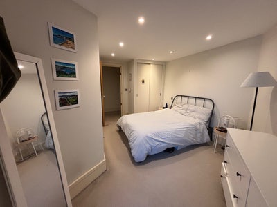 Clapham Junction, Double room w private bathroom Main Photo