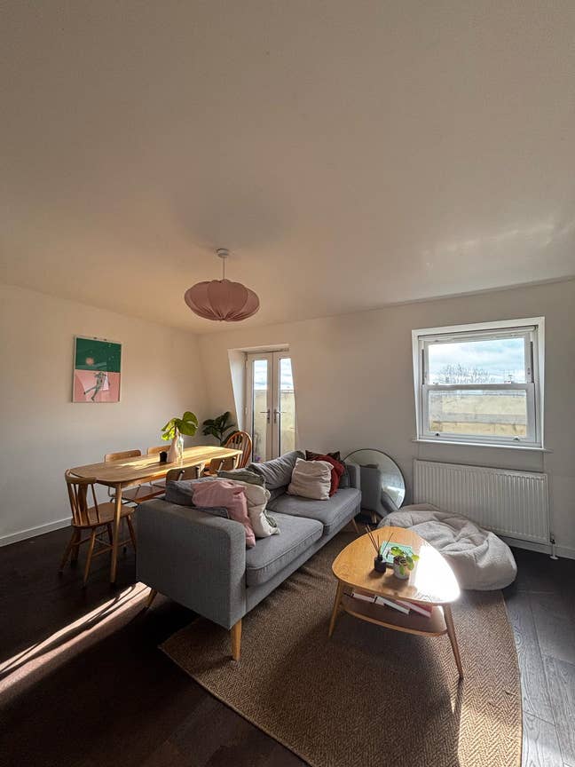 Sunny Lower Clapton Double Room+ Ensuite  Main Photo