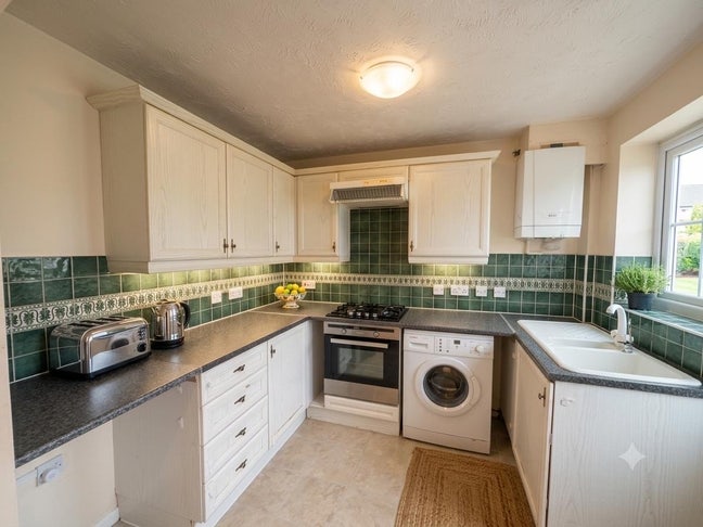 House for Rent in Haverhill Main Photo