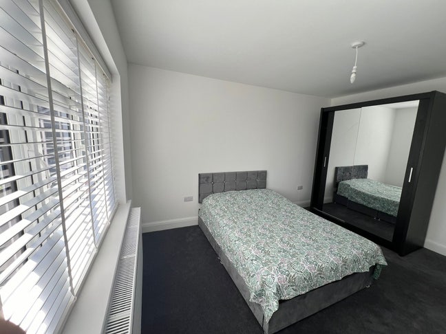 Double room to rent Main Photo