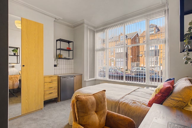Luxury House Share (UC Tenants can also apply) Main Photo