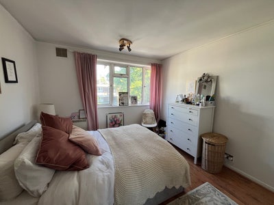 Room for rent in Brixton Main Photo