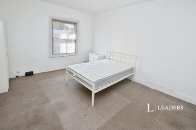 Double Room to Rent- Headgate- All Bills Included  Main Photo