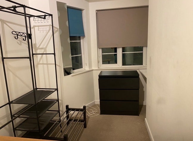 Bargain room in friendly house- Seeking Female Main Photo