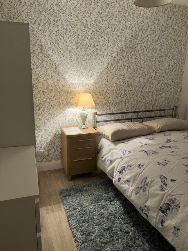Newly furnished double room  Main Photo