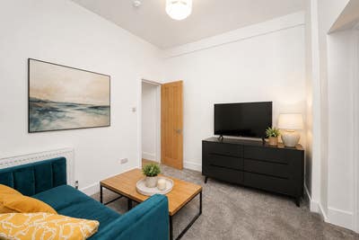 1-Bed garden Apartment with All Bills Included  Main Photo