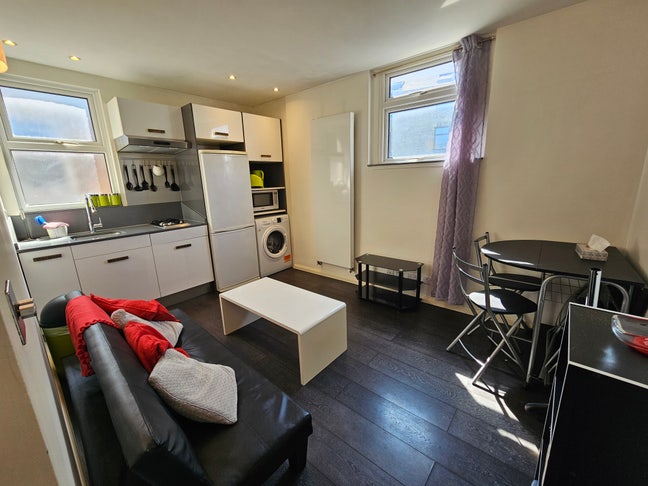 *inc All Bills* One Bed Flat to Rent in Willesden Main Photo
