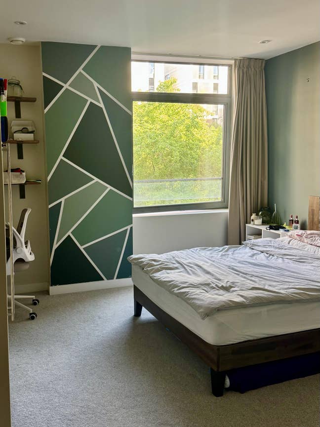 Short-term double room in East Village Main Photo