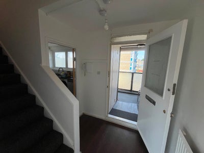 Spacious 4 Bedroom HMO in Stepney Green – E1🏡 Main Photo
