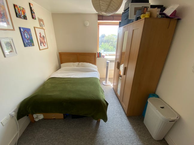 Room in Bethnal Green/Mile End Main Photo
