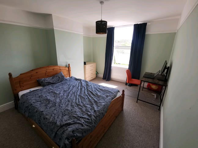 Double bedroom to rent in Bishopston  Main Photo