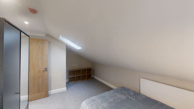  High End Luxury Rooms  Main Photo