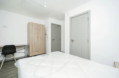 *1-Bed Flatshare Main Photo