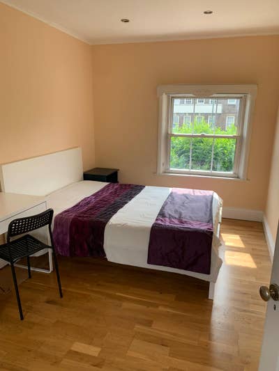 A Amazing double room nearby Hendon station  Uni Main Photo