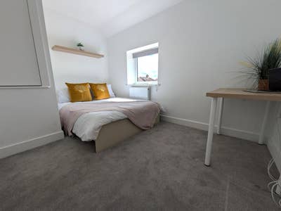  Modern Rooms Near Abbey Wood Station Main Photo