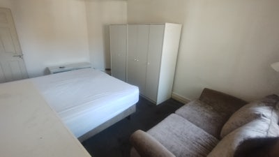 Huge Double room East Sheen Main Photo