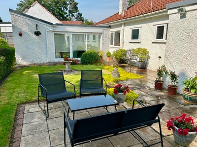 Peaceful bungalow in Waterfoot Main Photo