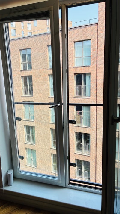 Double room Available- 2 bedroom flat Main Photo