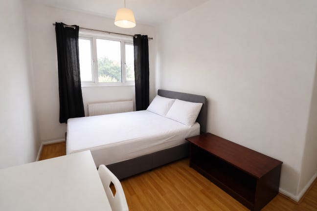 🏡 Comfortable Double Rooms in a Great Location 🏡 Main Photo