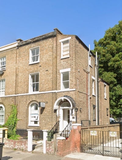 Spacious double room available in the heart of Bri Main Photo