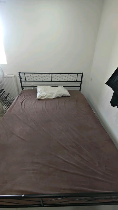 Double bed room (E12 5JE) Main Photo