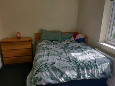 Room Available All Bills Included  Main Photo