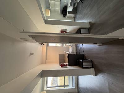 Superior Studio – McDonald Road, Edinburgh  Main Photo