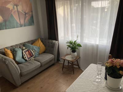 Serviced 1-Bed flat  M1 J30  Mon–Fri Stay (option) Main Photo