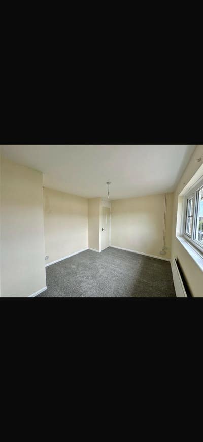 Room/Houseshare available Main Photo