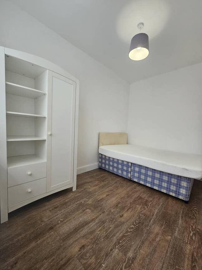 Stunning 3-Bed Flat | Rent Whole Flat I CV1  Main Photo