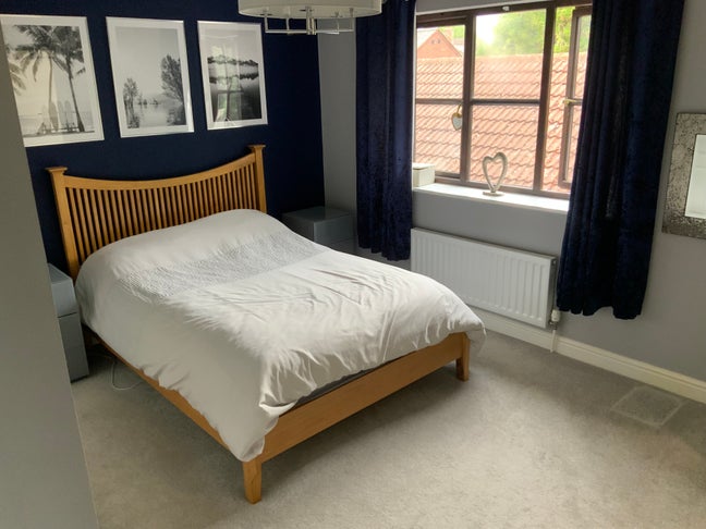 En-suite Double room in large house Main Photo