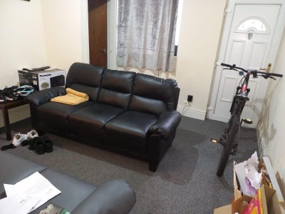 1 bed room available Main Photo