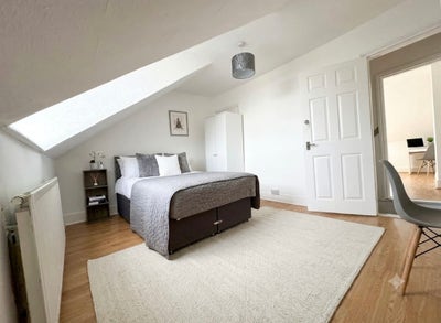     Double Room in Norwood Junction – Bills Includ Main Photo