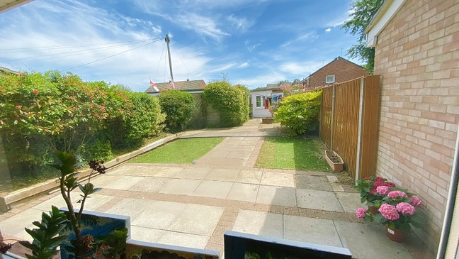 Kingsize Room, Private WFH Office & Free EV Charge Main Photo