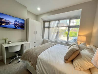 Modern Double Room En Suite Kings Heath Main Photo