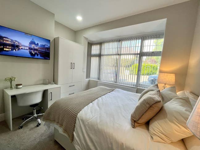 Modern Double Room En Suite Kings Heath Main Photo
