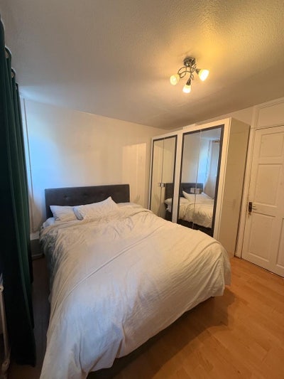 Double room in Woolwich  Main Photo