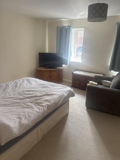 Very clean and tidy house  Main Photo