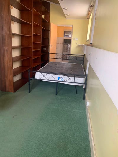 Luxury Ensuite room | All Bills Inc | RM11 1PH Main Photo