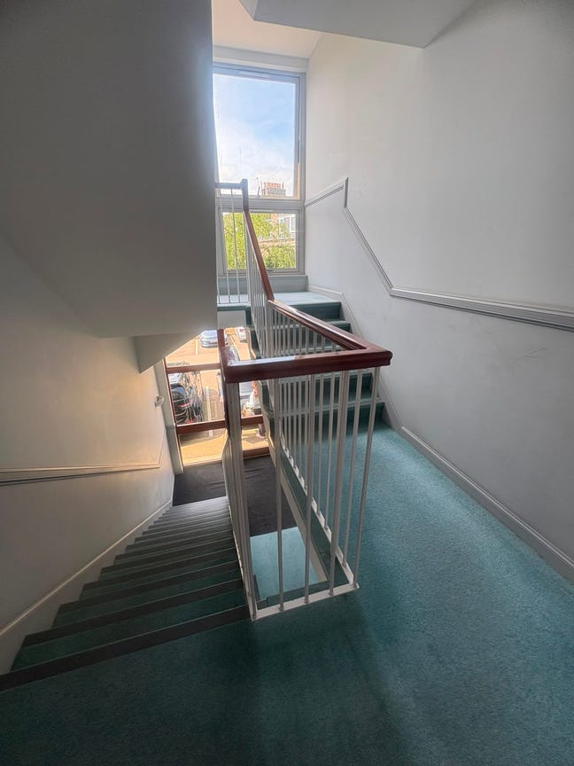 2 Bedroom Flat Main Photo