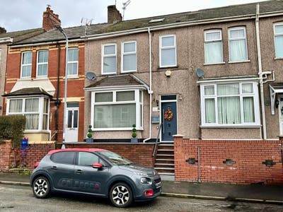 3 Bed Terraced House, Spring St, NP20 Main Photo