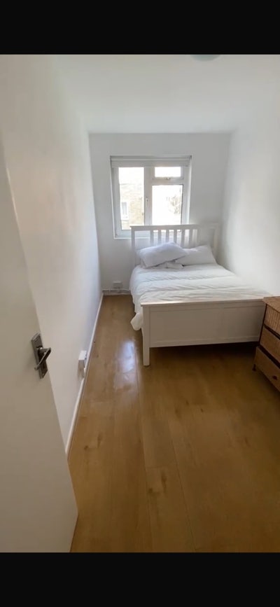 Modern Double Room for Rent in Stockwell! Main Photo