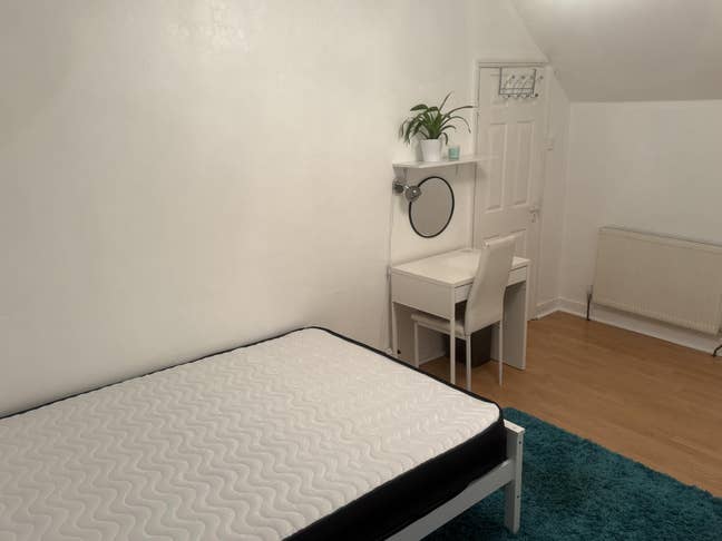 Double room to rent Main Photo