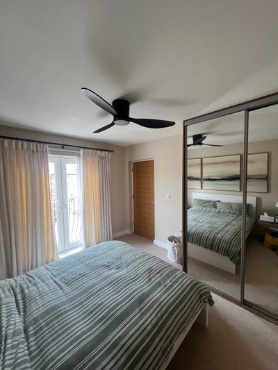 Spacious double en suite + separate office RG1 Main Photo